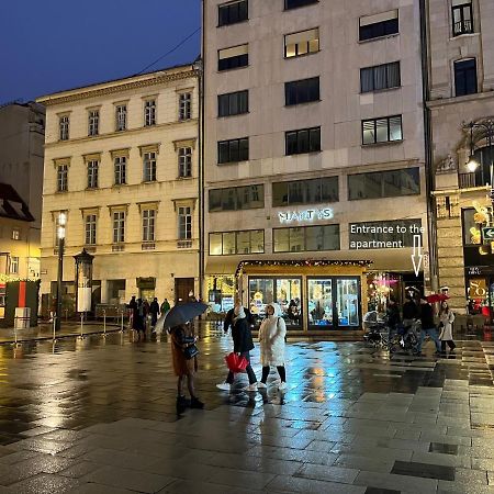 Studio Flat In The Center Of Budapeste Exterior foto